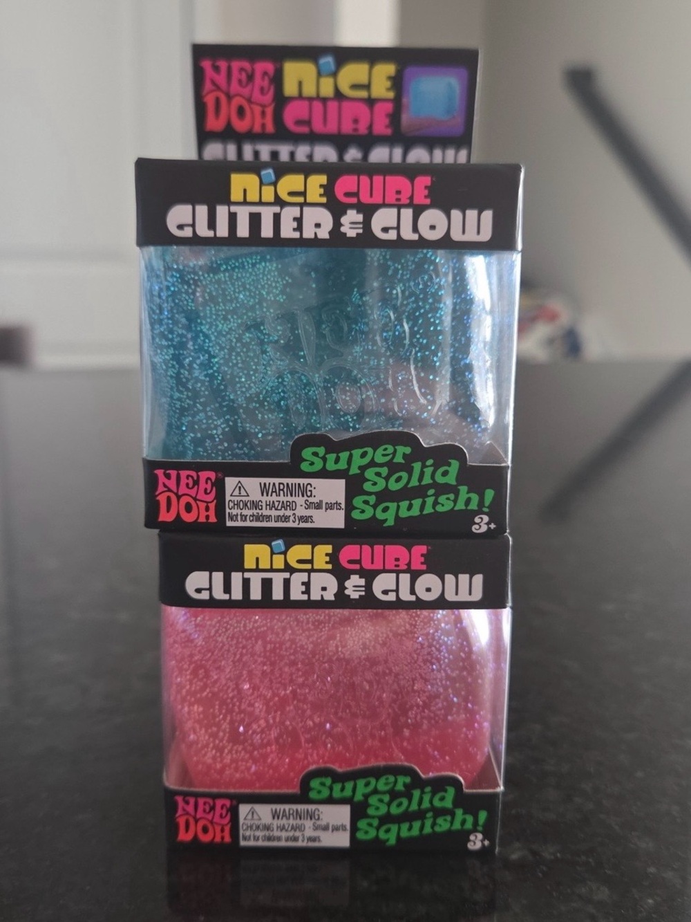 2 NeeDoh Glitter & Glow Nice Cube Super Solid Squish BLUE PINK Squishy